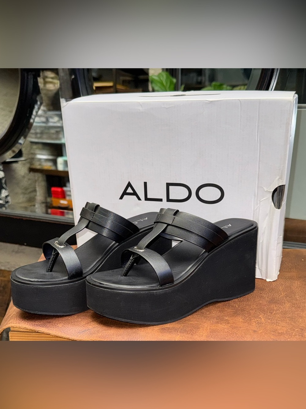 ALDO Women’s Size 7 Black Platform Wedge Sandals Thong Slide Heels NIB